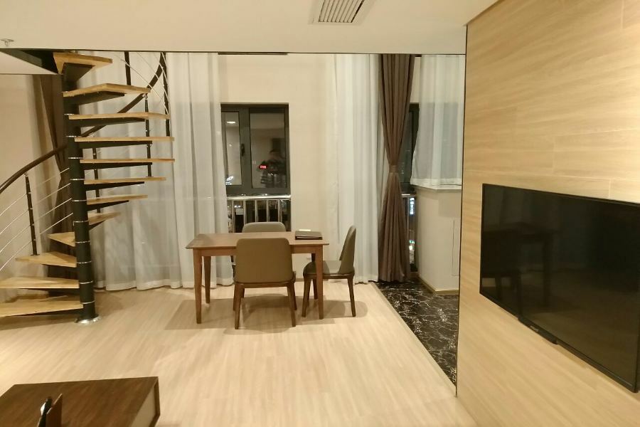 Home Plus Suite Hotel And Apartment Wuhan Exterior foto